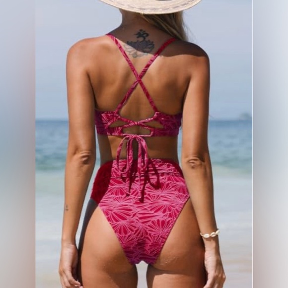 Floral Red Bikini Set NWT Size Large - Picture 2 of 5